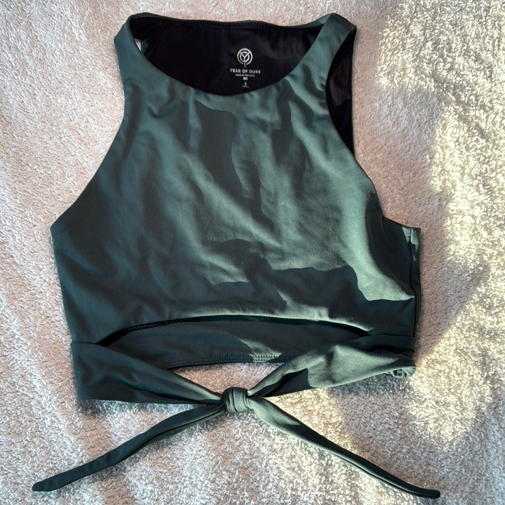 Year of Ours Women's Green sports bra - like new
